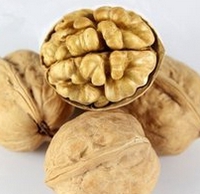 核桃深加工——核桃油，核桃粉，核桃工藝品，活性炭制品(圖1)